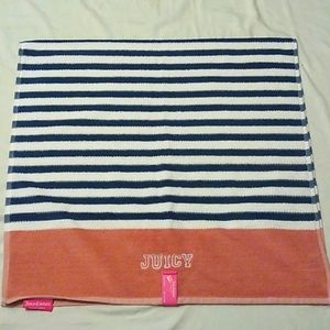 Juicy Couture Bath Towel 100% cotton 28" x 54" stripes stripes New